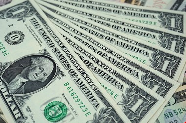 پیشبینی نرخ ارز؛ دلار تا آخر سال ۱۴۰۲ چند میشود؟