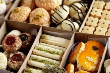 طرز تهیه شیرینی عید خانگی بدون فر + فیلم