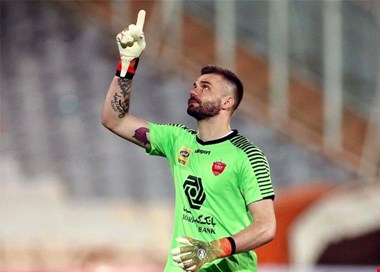 دروازهبان شاکی یک روز به پرسپولیس فرصت داد!