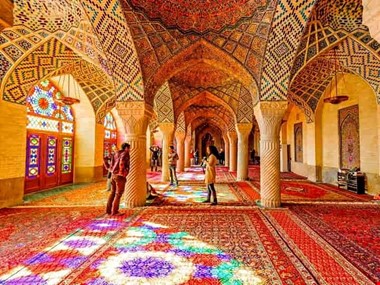 سفر هوایی با تور ارزان شیراز در خرداد ماه چند؟ + جدول قیمت