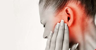 گوش درد در بارداری نشانه چیست؟