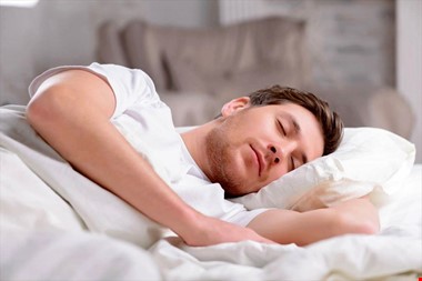 اثر خطرناک بی خوابی طولانی مدت / ۷۲ ساعت بیداری با بدن چه می کند؟