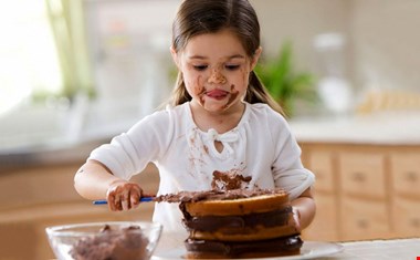 این خوراکیها برای کودکان سم است