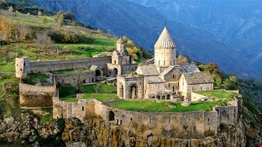۴ روز سفر با اتوبوس به ایروان ۸میلیون تومان! + لیست قیمت تورهای ارمنستان