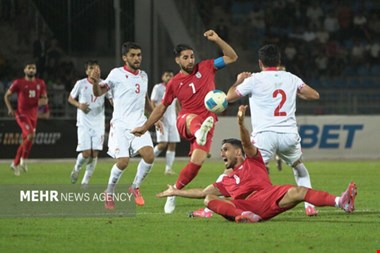 تنها راه خروج تیم ملی فوتبال از وضعیت فعلی؛ باتجربهها انگیزه نداشتند!