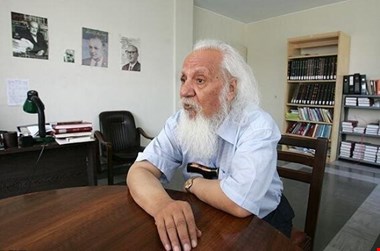 آیتی در تلاش بود نهجالبلاغه را با تمام لطافتهای بلاغی آن منتقل کند