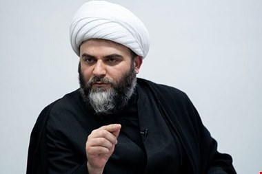 واکنش حجتالاسلام قمی به اقدامات خصمانه اروپا با انتشار بیتی از صائب