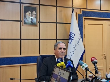 رئیس یک دانشگاه: برگزاری کلاسهای علوم پزشکی با ۶۰۰ دانشجو در یک کلاس!