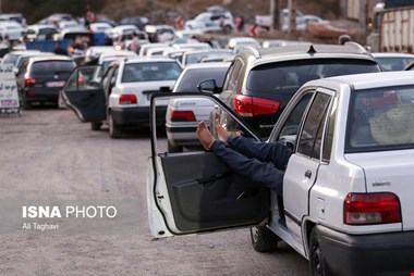 جدیدترین وضعیت ترافیکی جادههای کشور/ انباشت ۴۰۰ هزار خودرو در استانهای گیلان و مازندران