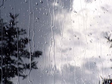 احتمال وقوع رگبار و رعد برق در فارس