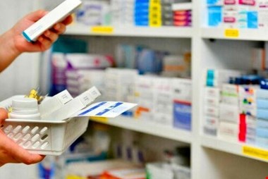 واکنش تامین اجتماعی به ادعای خروج ۴۰۰ قلم « دارو » از پوشش بیمهای