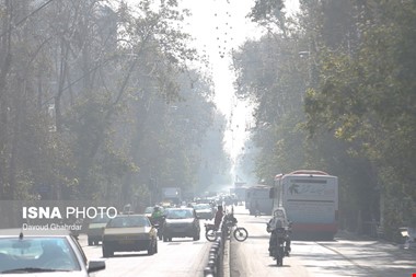 ۲۵ ایستگاه سنجش کیفیت هوای تهران در شرایط «آلوده»/ ۱۸ ایستگاه در وضعیت «قرمز»