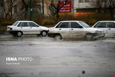 رگبار باران و احتمال سیلاب در ۲۰ استان/ باد و گرد و خاک در ۱۲ استان