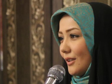 شعر من را تراشید؛ کار اصلیام مجسمهسازی است و خودم را شاعر نمیدانم