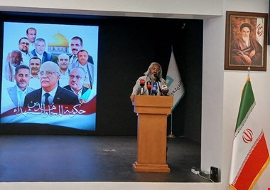 جلیلی: باید خاکریزهای پدافندی و آفندی خود را در جبهه جنگ نرم فعال کنیم