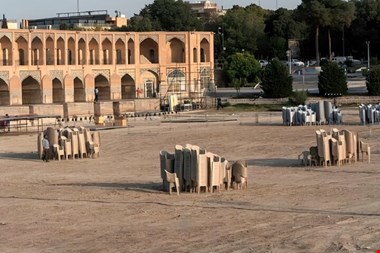 یک زایندهرود بیآب و دو کنسرت بیجان!
