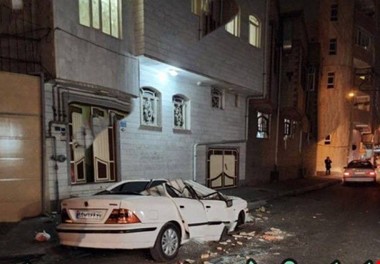 ۳ کشته و ۴۴۷ مصدوم در زلزله /اعلام وضعیت قرمز در آذربایجان غربی/تامین فوری چادر، موکت و پتو