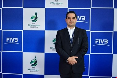 دفاع رئیس فدراسیون از بازیکنان تیم ملی والیبال؛ مردم منطقی نگاه کنند