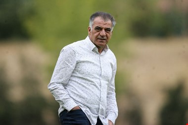 دوست داریم در حذفی از پرسپولیس انتقام بگیریم/ ۳ هفته آخر لیگ باید همزمان باشد