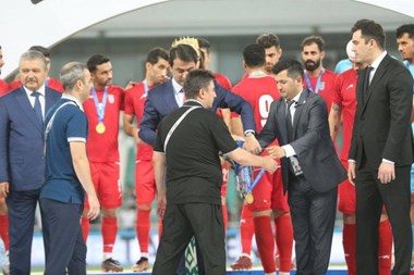 قلعهنویی از نام ۳ ملیپوش عبور کرد