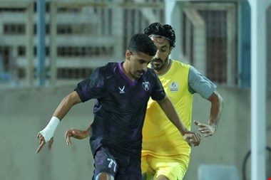مصاف حساس هوادار و مس شهربابک؛ شجاعی و عنایتی به هم رسیدند