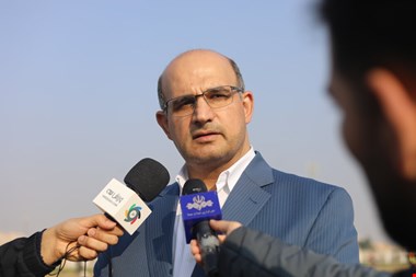 کنایه مدیرعامل مسجدسلیمان به بازیکنان معترض/ حرفهای پول میگیرید، حرفهای هم رفتار کنید!