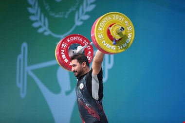 کنار رفتن قهرمان آسیا از تیم وزنهبرداری ایران در مسابقات آسیایی