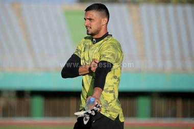 گوهری سرانجام به شماره یک رسید