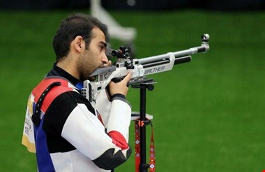 ملیپوش تفنگ در انتظار صدور ویزای باکو