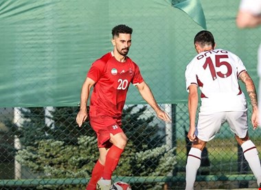 کاپیتان پرسپولیس: فکر میکنم دستی در کار هست که کجا بازی کنیم