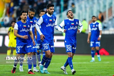 بازی استقلال و پیکان لغو شد + فیلم