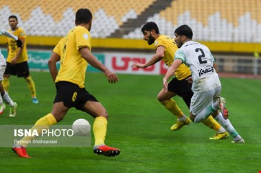 بازی با زنیت بینالمللی است