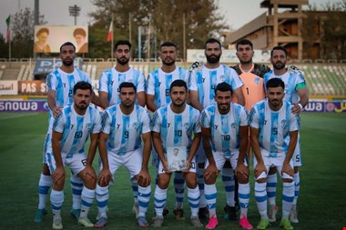 شعبه آلبیسلسته در لیگ یک ایران (عکس)