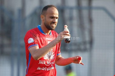 هوادار و احتمال استخدام یک مهاجم کهنهکار