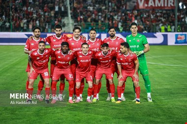 کیفیت چمن تختی صدای پرسپولیسی ها در آورد؛ تشویق ساپینتو توسط سرخ ها!