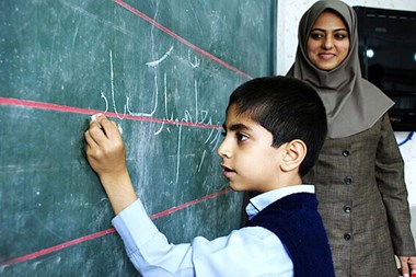 سهام بورسی فرهنگیان بازنشسته چطور واگذار می شود؟