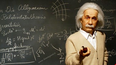 ماجرای عجیب مردی که مغز انیشتن را دزدید!