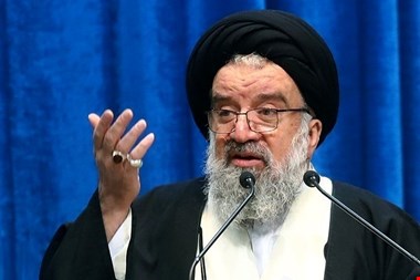 احمدخاتمی: در قانون اساسی، عنوان نظارت بر رهبری نیامده است