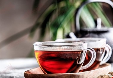 چای فشار خون را بالا میبرد یا پایین؟