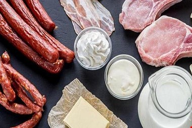 نقش غذاهای چرب در ابتلا به بیماری آسم در کودکی