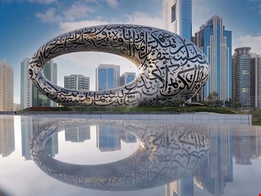 سفر ۶ روزه به دبی معادل حقوق ۳ ماه کارگر + جدول