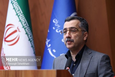 معاون وزیر بهداشت: جنگ ۱۲ روزه ماهیت علمی هم داشت