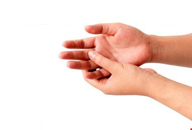 شکستن قلنج به مفاصل آسیب میزند؟
