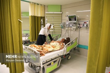 نجاتیان: سلامت روان پرستاران از مسائل معیشتی جدا نیست