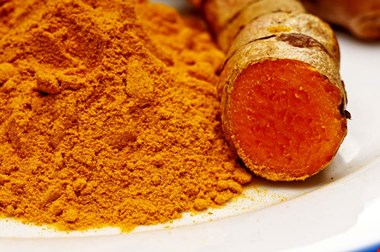 اگر زردچوبه مصرف کنید از این بیماری ها در امان می مانید