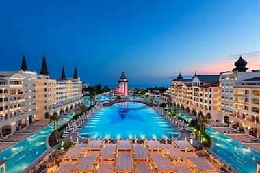 ۶ شب سفر با تور ارزان آنتالیا چند؟ + جدول