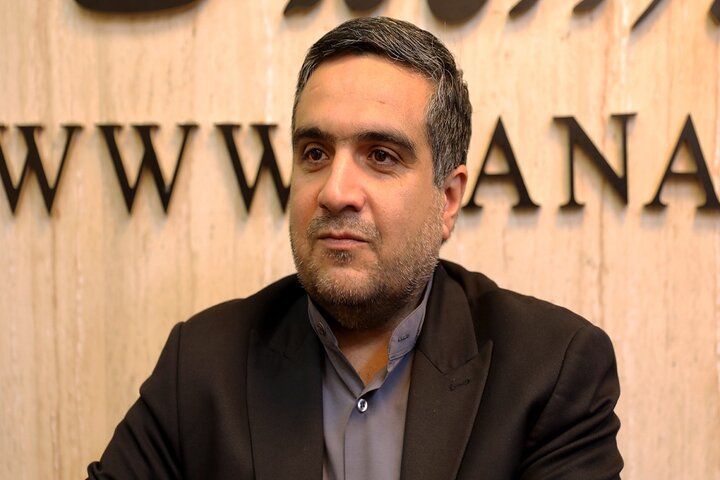 اسحاقی: اولویت بانک مرکزی باید حوزه سلامت باشد