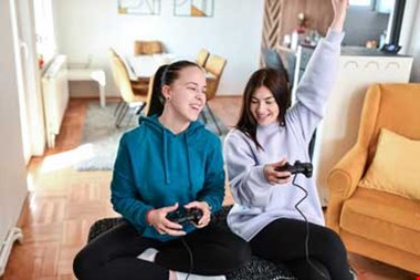 بازی‌های ویدیویی چگونه استرس و فرسودگی شغلی جوانان را کاهش می‌دهند؟