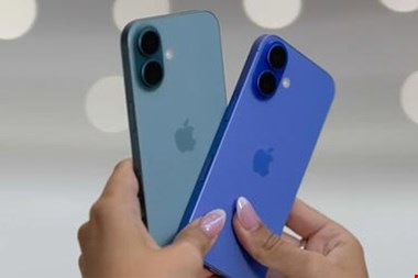 چرا بعد از نصب iOS ۲۶ باتری آیفون سریعتر خالی میشود؟