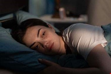بی‌خوابی مزمن تا چه حد پیری مغز را تسریع می‌کند؟